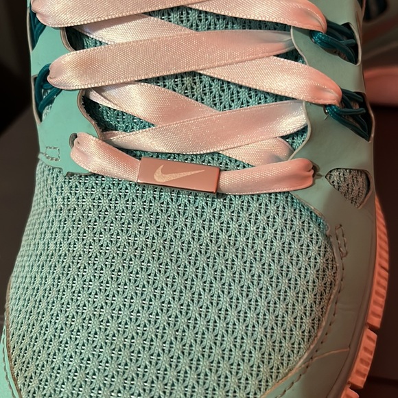 RARE Limited edition, Nike free 5.0 We run DC 2013 Tiffany blue, women’s size 6 - Picture 3 of 10